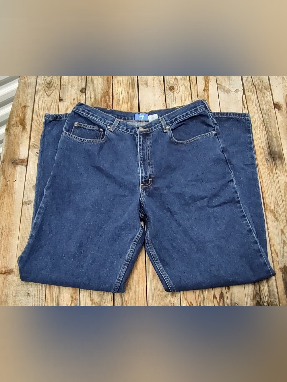 N.W.T. vintage B.E. BLUES. denim jeans  Mens size 36 INCHES X 34 INCHES